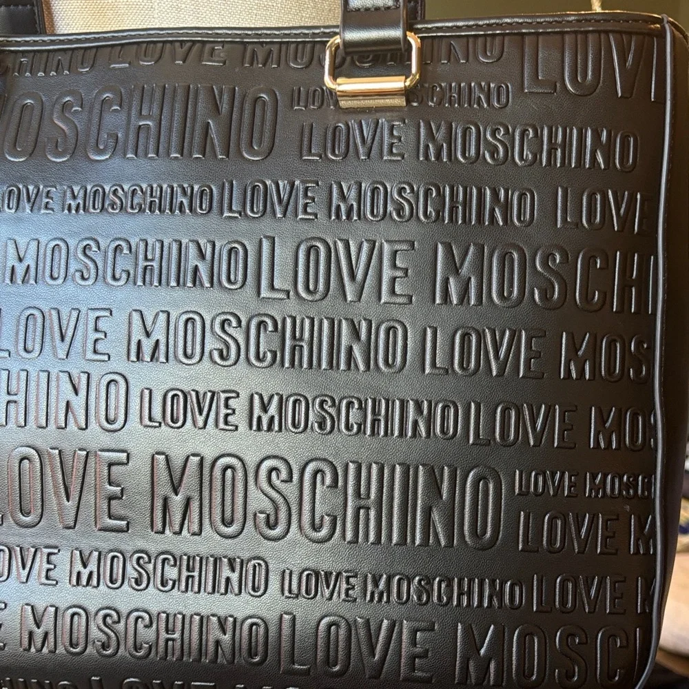 Love Moschino Black Embossed Shoulder Bag - Picture 3 of 16